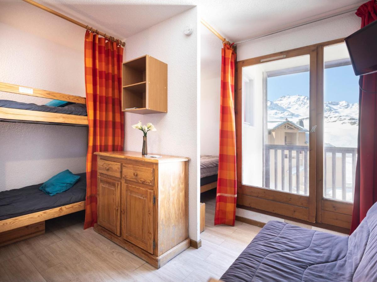 Apartment Les Cimes De Caron-20 By Interhome